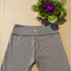 Super soft Kyodan yoga pants herringbone  pattern